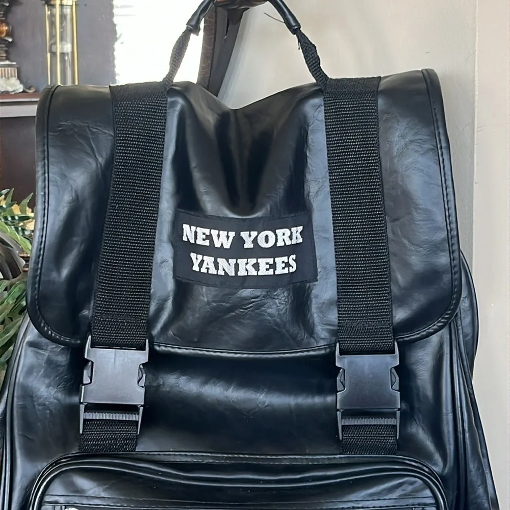 New York Yankees Black Vegan Leather Drawstring Backpack MLB Patch Baseball